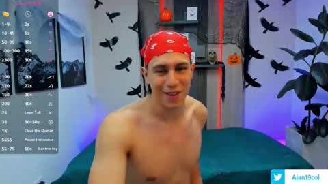 Snapshot of alan_nd_kevin chatting on October 2025 07:16:01 PM Alan Kevin can we reach 100 thumbs up please guys online show from October 2025 07:16:01 PM