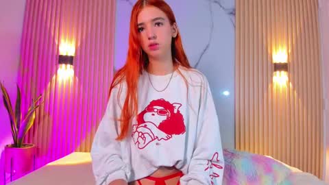 A L A N A  online show from October 2025 11:46:02 AM