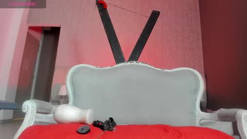 Alana Jonnes - SwItCh BDSM  SLAVE AND DOMINATRIX  online show from January 2025 01:08:01 PM