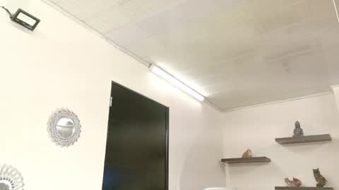 Snapshot of alana_madison chatting on September 2025 11:46:02 AM Maeve online show from September 2025 11:46:02 AM