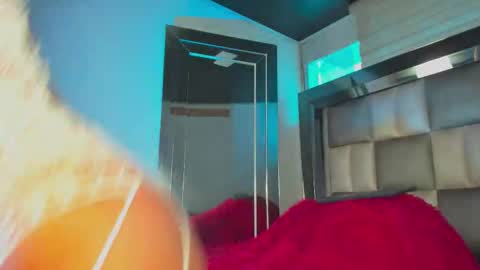 alana online show from September 2025 08:31:01 PM