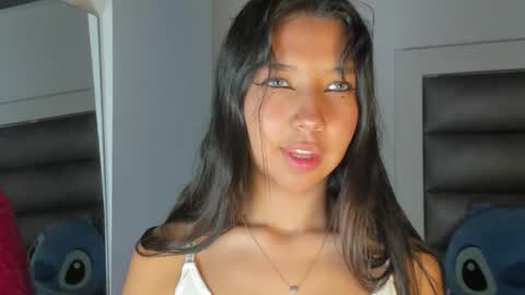 alana online show from October 2025 08:53:02 PM