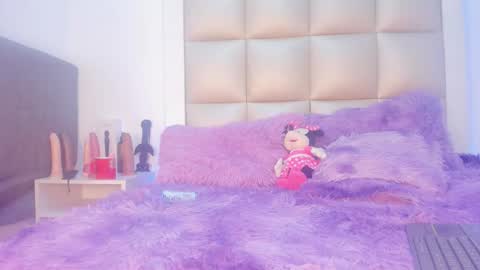 alana online show from October 2025 11:16:02 PM