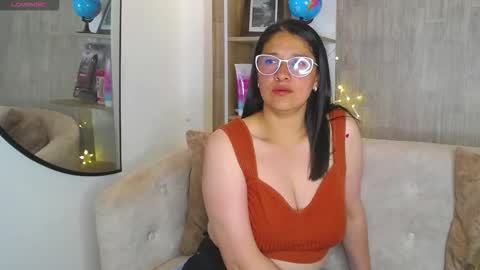 Alana  online show from September 2025 05:17:01 PM