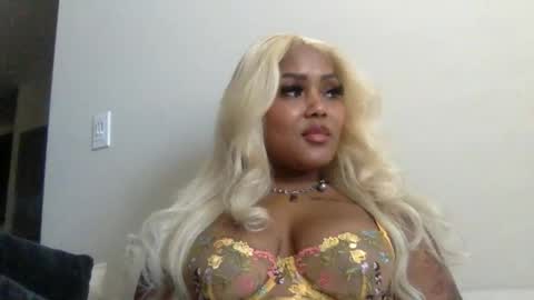 alanaaheartttt online show from November 2025 07:02:02 PM