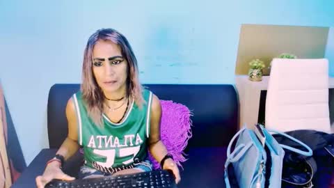 Snapshot of alanadelray chatting on December 2024 06:48:02 AM alanadelray online show from December 2024 06:48:02 AM