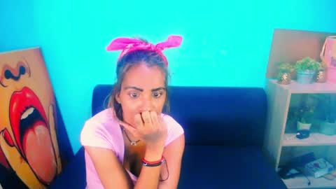 Snapshot of alanadelray chatting on January 2025 10:32:01 AM alanadelray online show from January 2025 10:32:01 AM