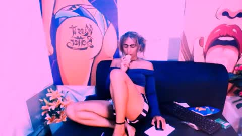 Snapshot of alanadelray chatting on February 2025 05:18:02 PM alanadelray online show from February 2025 05:18:02 PM