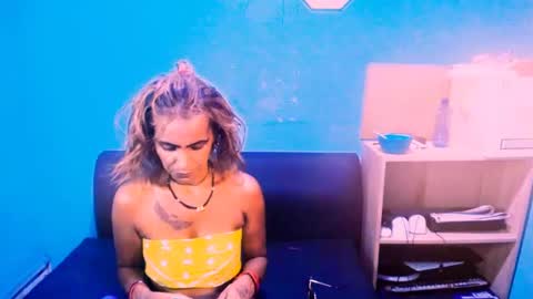 Snapshot of alanadelray chatting on March 2025 07:53:01 AM alanadelray online show from March 2025 07:53:01 AM