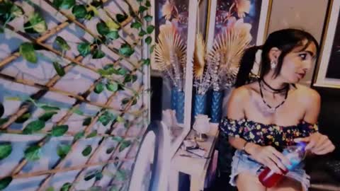 Snapshot of alanadelray chatting on October 2025 08:00:02 AM alanadelray online show from October 2025 08:00:02 AM