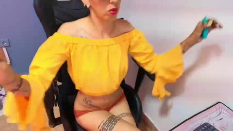 Snapshot of alanah_preston_ chatting on September 2025 03:22:01 AM Alanah Prestoon online show from September 2025 03:22:01 AM