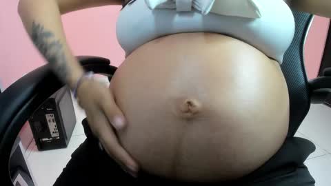 alanapetterson online show from February 2025 01:44:01 PM