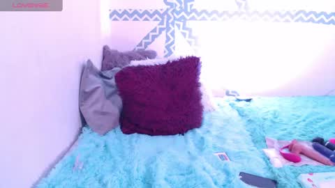 Snapshot of alanaryyderr chatting on February 2025 01:34:01 AM Alana Ryder online show from February 2025 01:34:01 AM