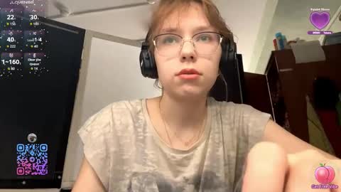 Snapshot of alanehadaller chatting on September 2025 09:25:02 AM Stella online show from September 2025 09:25:02 AM