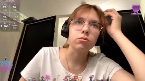 Snapshot of alanehadaller chatting on October 2025 10:03:01 AM Stella online show from October 2025 10:03:01 AM