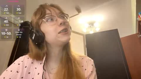 Snapshot of alanehadaller chatting on October 2025 08:33:01 AM Stella online show from October 2025 08:33:01 AM