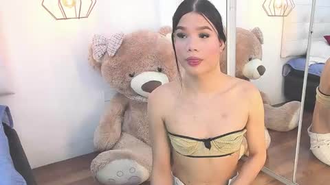 Snapshot of alanna_miaw chatting on November 2025 11:10:02 PM alanna_miaw online show from November 2025 11:10:02 PM