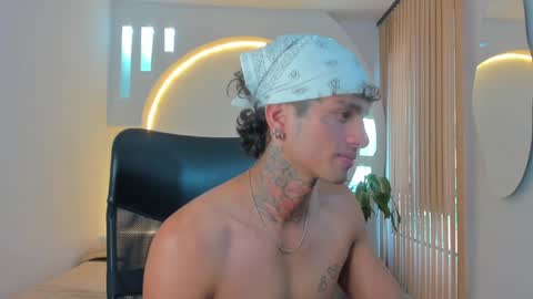 alan online show from December 2024 07:19:02 PM