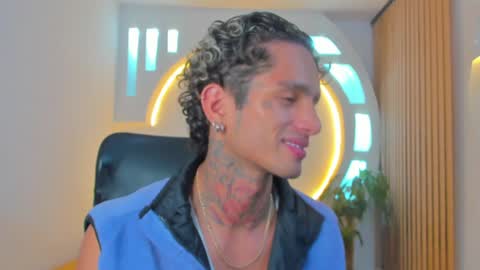 alan online show from January 2025 01:42:02 AM