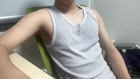 alanwu12 online show from October 2025 07:25:02 AM