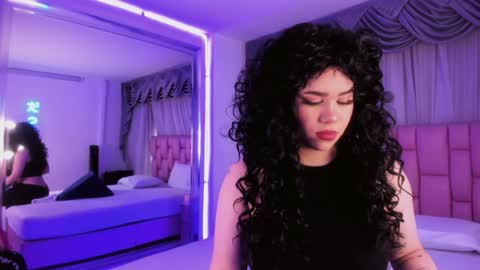 albaandthayron online show from December 2024 12:08:02 PM