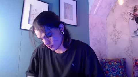 Albert online show from October 2025 03:31:02 AM