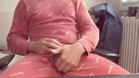 Snapshot of albertom78 chatting on November 2025 11:10:01 AM albertom78 online show from November 2025 11:10:01 AM