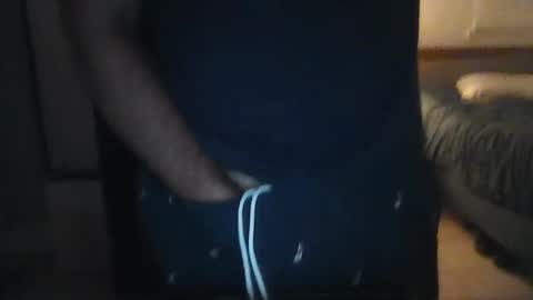 Snapshot of aldo881229 chatting on November 2025 04:43:02 AM Maximo online show from November 2025 04:43:02 AM