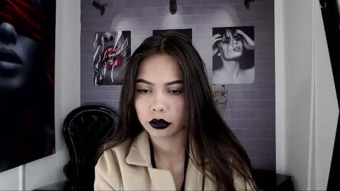 Snapshot of aleesha_cameron02 chatting on October 2025 12:16:01 PM Ale online show from October 2025 12:16:01 PM