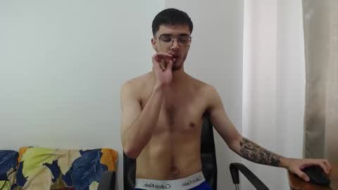 aleex_miller online show from October 2025 07:22:02 PM