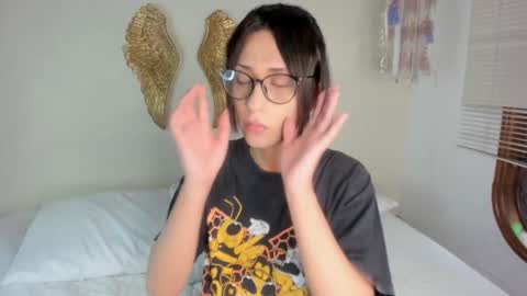 aleexiiaa online show from September 2025 12:27:02 PM