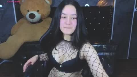 Snapshot of aleja05_b chatting on November 2025 08:08:01 PM aleja online show from November 2025 08:08:01 PM