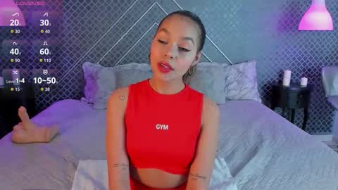 aleja_bloom online show from October 2025 02:40:02 PM