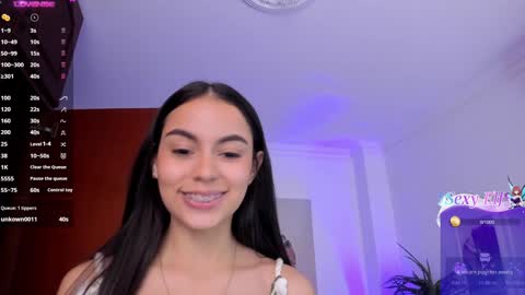 Alejandra online show from December 2024 05:44:01 PM