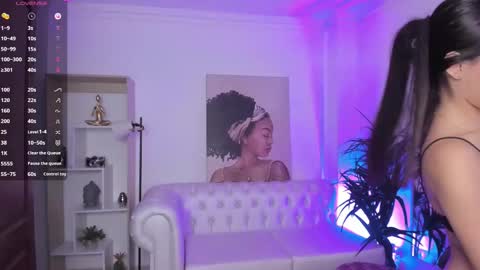 Alejandra online show from February 2025 06:21:01 PM