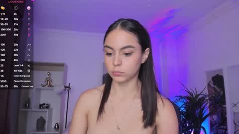 Alejandra online show from February 2025 09:25:02 PM