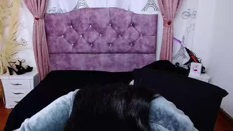 ALEJANDRA online show from October 2025 11:09:01 AM