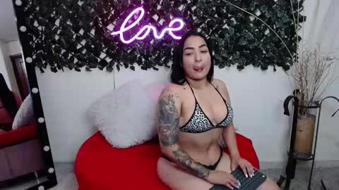 Aleja  online show from January 2025 07:13:02 PM
