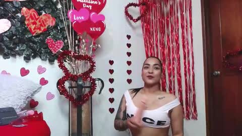 Aleja  online show from February 2025 10:09:01 PM