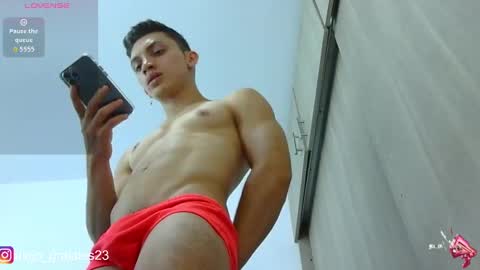 Alejo online show from September 2025 10:21:02 PM