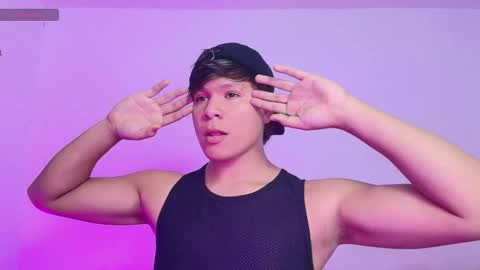 Alejandro G online show from October 2025 12:17:02 PM