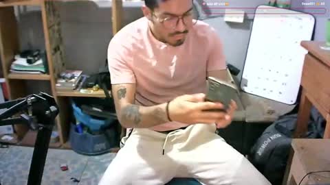 alejandropppzz online show from February 2025 07:09:02 AM