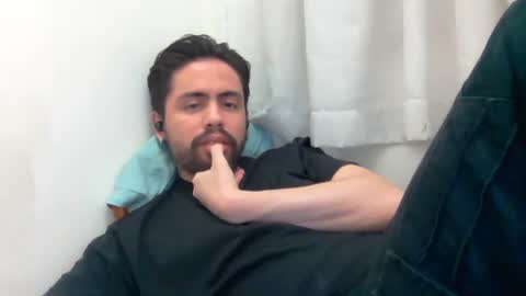 Snapshot of alejo_shy chatting on November 2025 08:22:02 PM alejo_shy online show from November 2025 08:22:02 PM