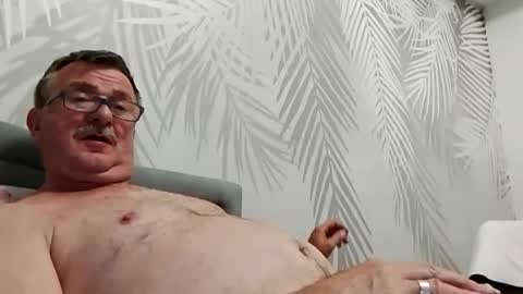 Snapshot of aleks1546 chatting on September 2025 08:52:02 PM aleks 1546 online show from September 2025 08:52:02 PM