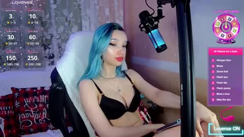 Aleksa Hunt online show from December 2024 12:07:02 AM