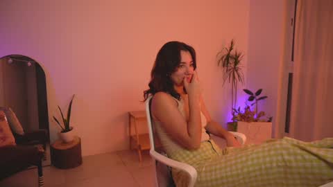 Ale online show from February 2025 11:45:01 PM