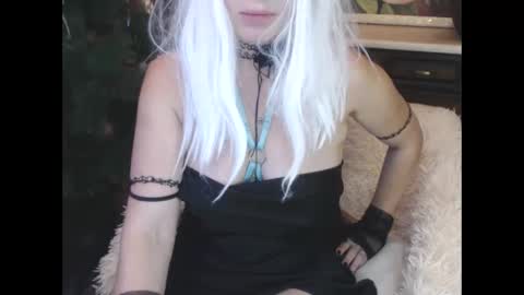 Luly online show from December 2024 03:51:02 AM