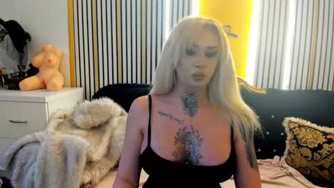 Snapshot of alenarios chatting on November 2025 07:41:02 AM alenarios online show from November 2025 07:41:02 AM