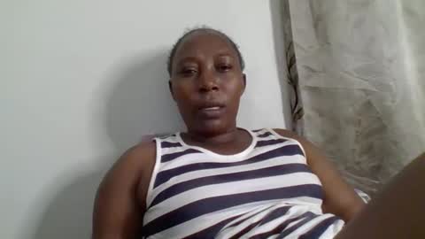 Snapshot of alesha_ chatting on September 2025 06:13:02 PM Noreen Kennth and Emilly online show from September 2025 06:13:02 PM