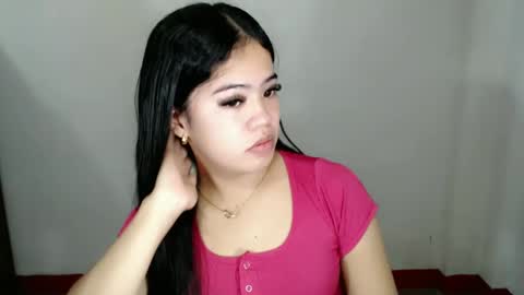 Snapshot of alesha_vibe_me chatting on March 2025 06:05:01 AM alesha_vibe_me online show from March 2025 06:05:01 AM